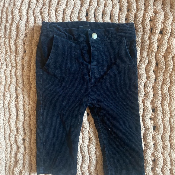 Baby boy 12 months Jean bundle - Picture 3 of 7